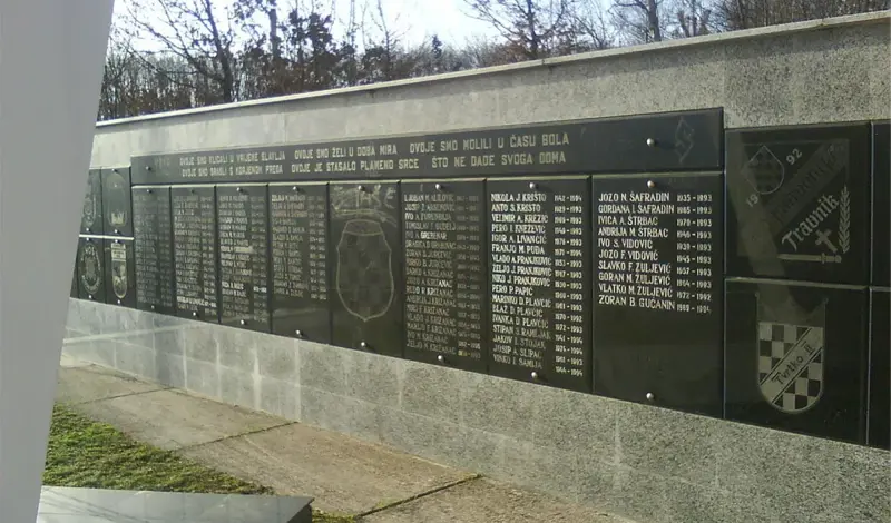 Križančevo Selo - Obilježena 30. obljetnica zločina nad Hrvatima