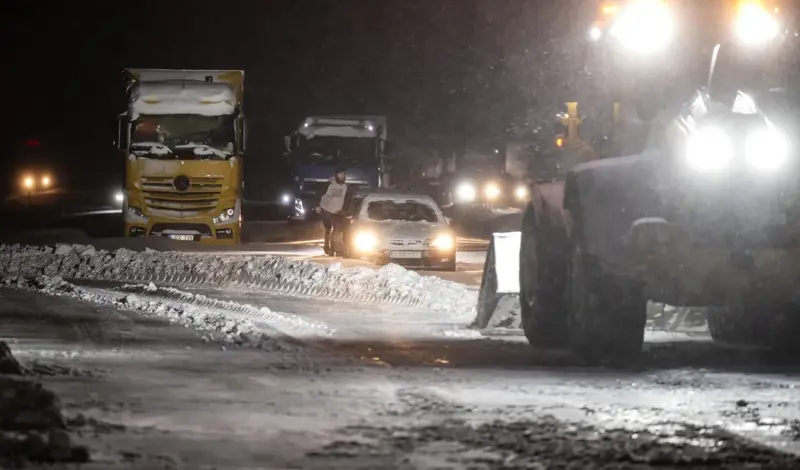 Zima paralizirala dio Europe, na sjeveru minus 44, tragična smrt majke i kćeri