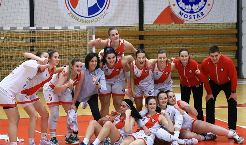 FOTO: Košarkašice Zrinjskog i dalje melju sve pred sobom! Slavile i protiv Leotara