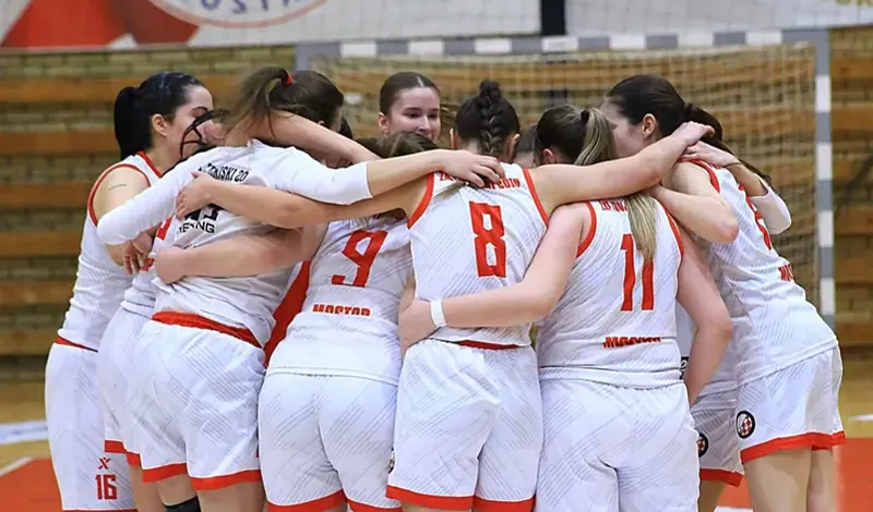 FOTO: Košarkašice Zrinjskog i dalje melju sve pred sobom! Slavile i protiv Leotara