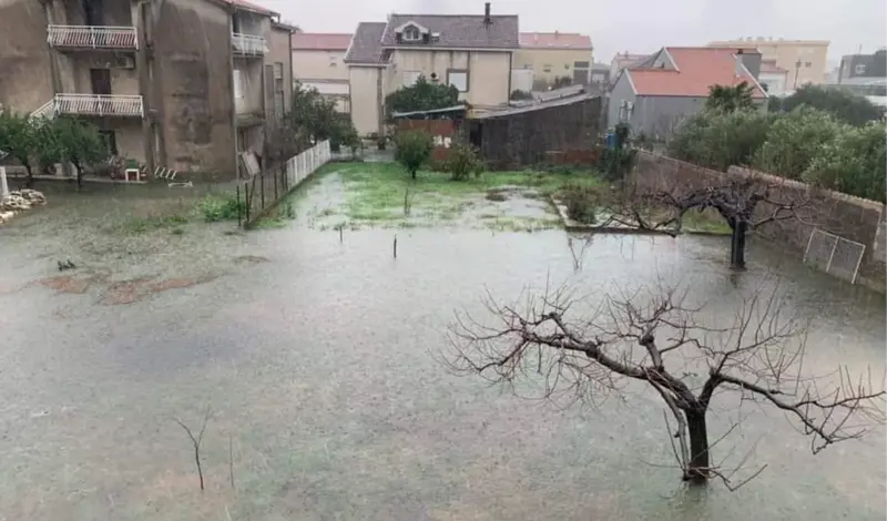 FOTO: Hercegovina pod vodom, u Čapljini i Čitluku najteža situacija