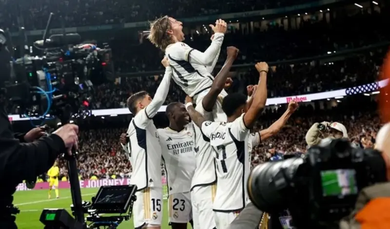 VIDEO: Modrić opet zabio, protivnički navijači ustali i naklonili mu se