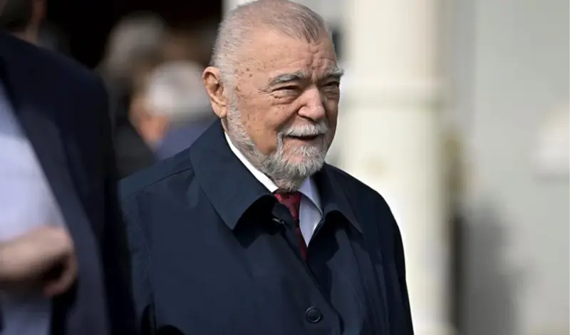FOTO: Pokopan Milanovićev punac, Hercegovac! Od njega se oprostili Rojs, Mesić, Kusić...
