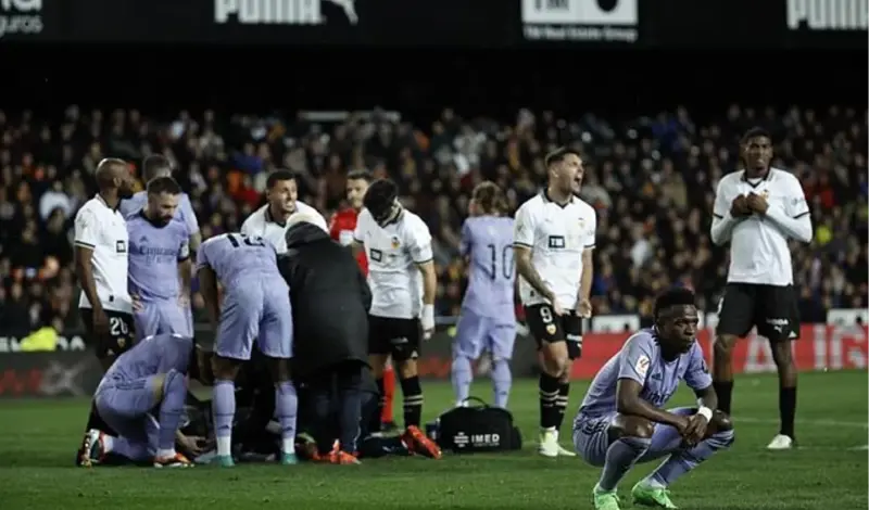 Kraj karijere za igrača Valencije koji se ozlijedio u utakmici protiv Real Madrida!?