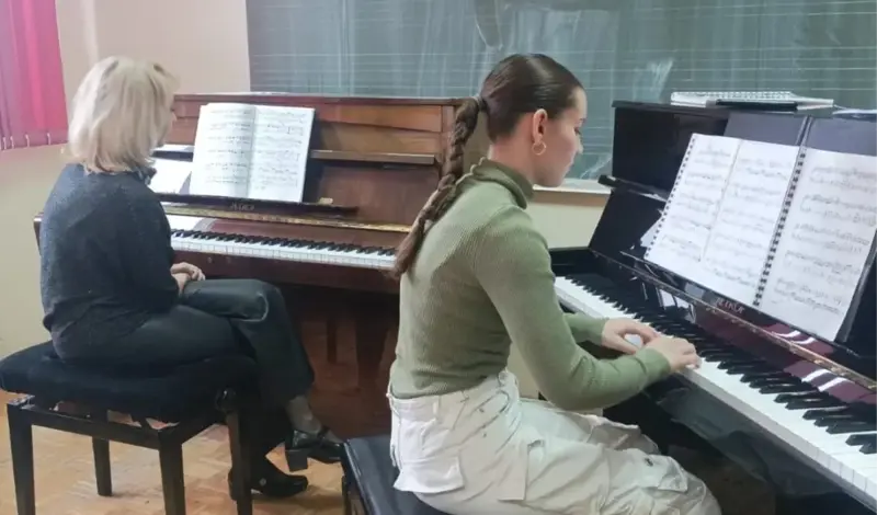 FOTO: Profesorica Slađana Dedić održala trodnevni seminar u Glazbenoj školi Grude
