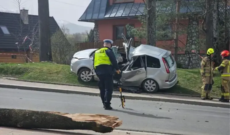 Nevrijeme poharalo jug Poljske! Pet smrtno stradalih, među njima i dvoje djece