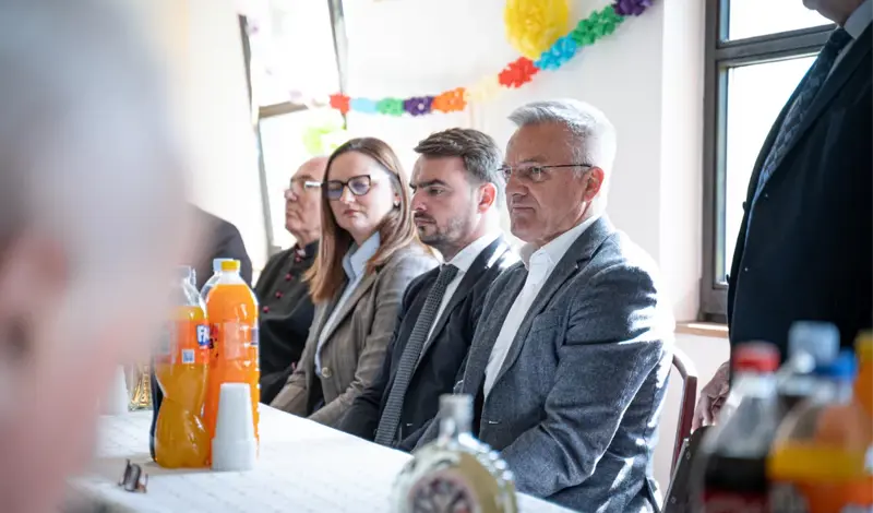 FOTO: Zvonko Milas izbornu kampanju počeo s Plehana! Susreo se s franjevcima Pavićem i Šimićem, biskupom Majićem, osluškivao bilo puka...