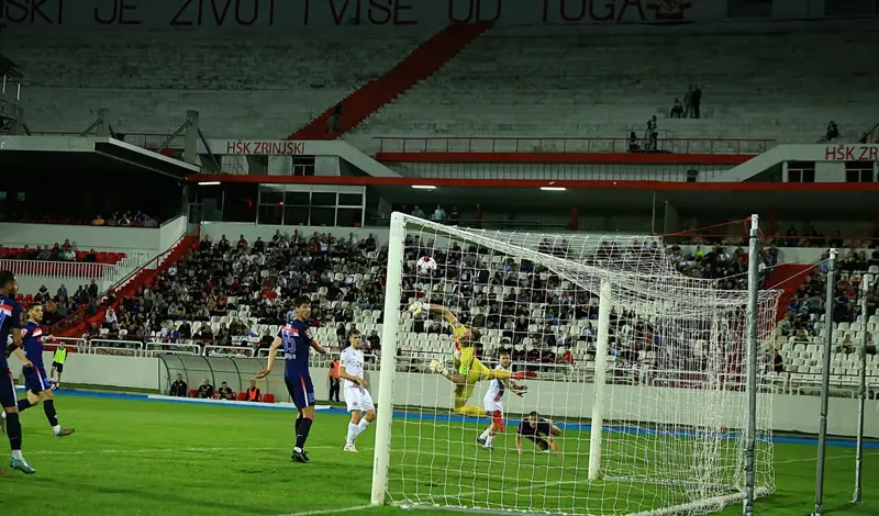 FOTO: Zrinjski topi prednost Borca, do kraja prvenstva moglo bi biti svašta