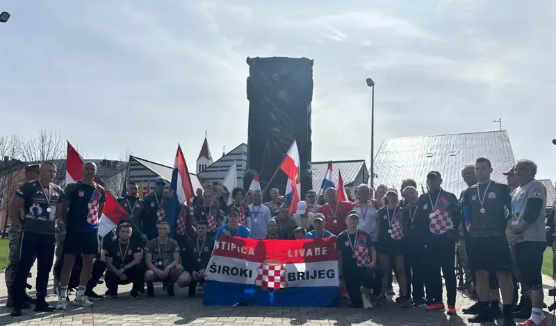 Kupres - Obilježena 32. obljetnica stradanja, otkriven i novi spomenik FOTO