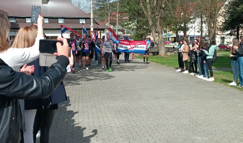 Kupres - Obilježena 32. obljetnica stradanja, otkriven i novi spomenik FOTO
