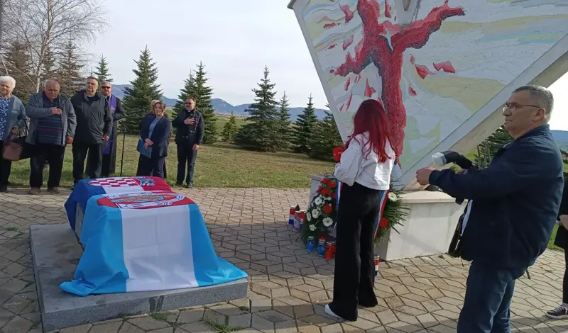 Kupres - Obilježena 32. obljetnica stradanja, otkriven i novi spomenik FOTO