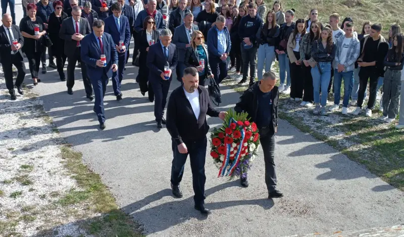 Kupres - Obilježena 32. obljetnica stradanja, otkriven i novi spomenik FOTO