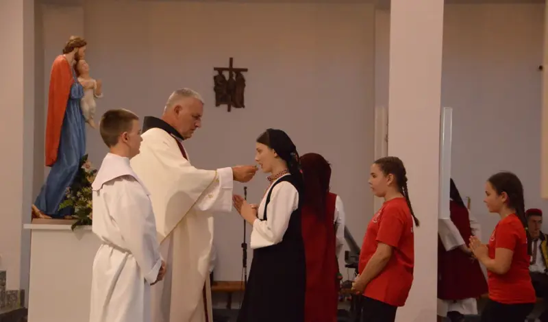 FOTO: Bili smo u Tihaljini. HDZ i Zvonko Milas tu su odradili završni skup! Ovog utorka krenulo glasovanje