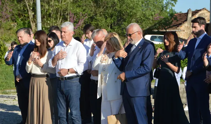 FOTO: Bili smo u Tihaljini. HDZ i Zvonko Milas tu su odradili završni skup! Ovog utorka krenulo glasovanje