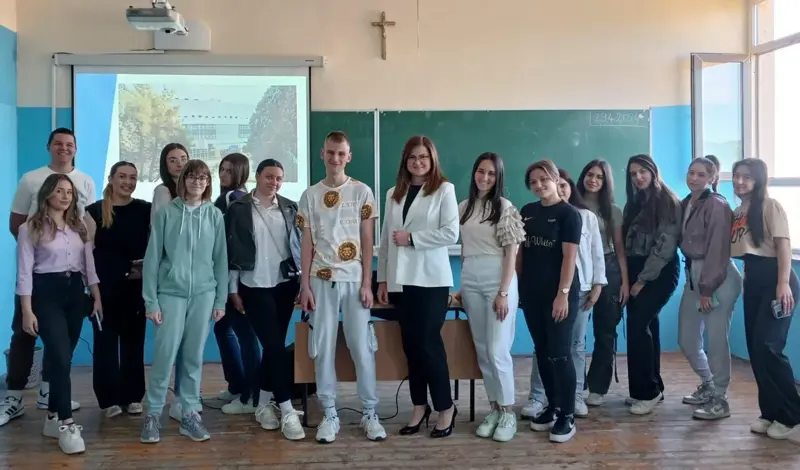 Grudskim maturantima je predstavljeno 17 studijskih skupina Filozofskog fakulteta u Mostaru 