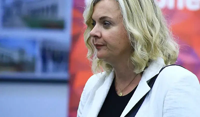 FOTO: U prepunoj Kosači predstavljena Pisma iz vječnosti! Predstavljači: Željko Andrijanić uspijeva održati pažnju čitatelja od prvog do zadnjeg slova