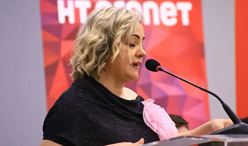FOTO: U prepunoj Kosači predstavljena Pisma iz vječnosti! Predstavljači: Željko Andrijanić uspijeva održati pažnju čitatelja od prvog do zadnjeg slova