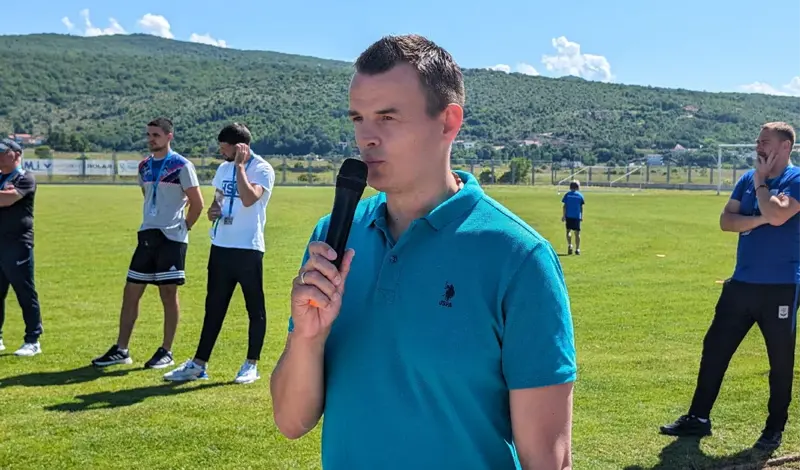 FOTO: Memorijalni turnir u čast Miša i Dine okupio u Grudama stotine djece iz BiH, Dalmacije...