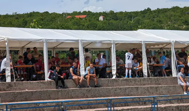 FOTO: Memorijalni turnir u čast Miša i Dine okupio u Grudama stotine djece iz BiH, Dalmacije...