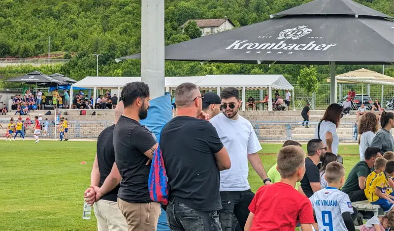 FOTO: Memorijalni turnir u čast Miša i Dine okupio u Grudama stotine djece iz BiH, Dalmacije...