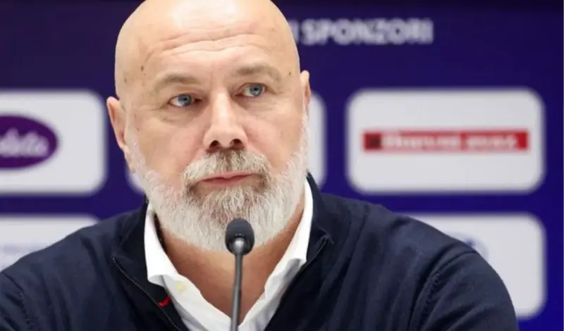 Barbarezu pozlilo! Trener BiH hitno prebačen na preglede 