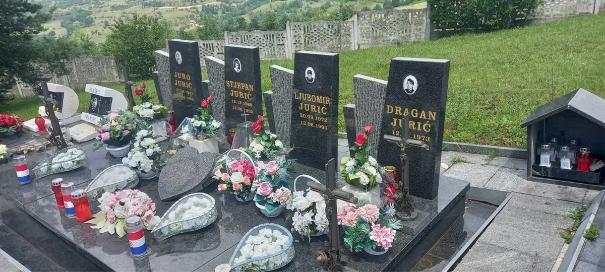 Anica Jurić: Gledala sam kako mi ubijaju muža i tri sina