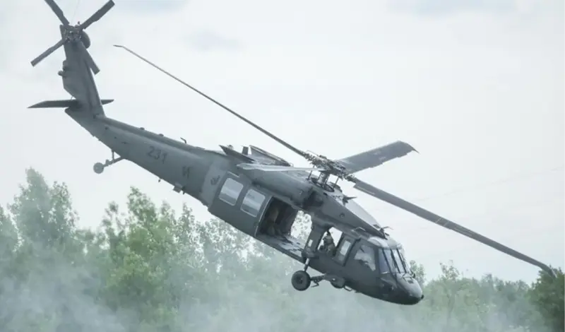 Predsjednik Milanović digao vojni Black Hawk do Sinja pa produžio u Hercegovinu