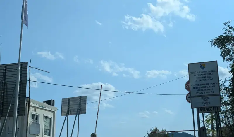 Reportaža iz Drinovaca i s Drinovačkog Brda, s granice prepune živopisnih likova i raznih dogodovština