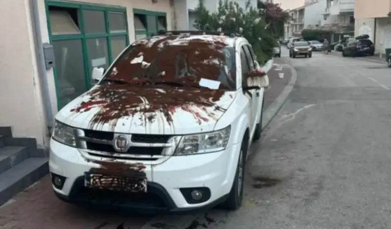 Makarska: Zagradio im prilaz kući, a oni mu 'primjereno zahvalili'