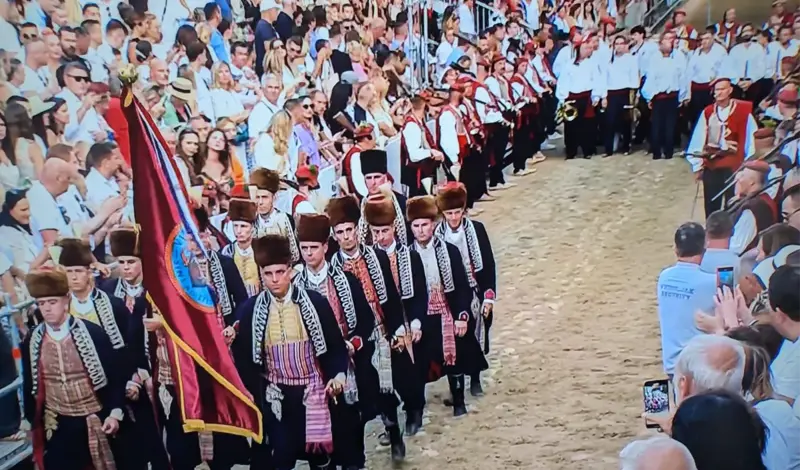 Jure Domazet Lošo pobjednik je 309. Sinjske alke! Danas je spasio i snimatelja!