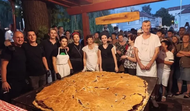 Livno postavilo novi rekord po broju ćevapa u jednoj lepinji