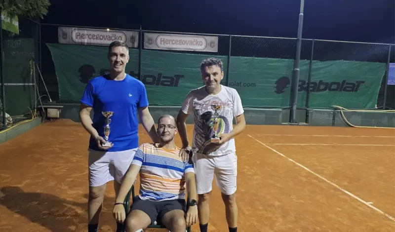 FOTO - Završen 12. LOVRIN CUP 2024. u organizaciji TK Grude! Bivši trener Dinama Zoran Mamić slavio u paru s Brkićem