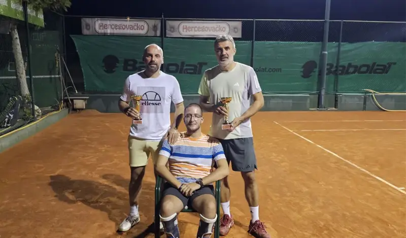 FOTO - Završen 12. LOVRIN CUP 2024. u organizaciji TK Grude! Bivši trener Dinama Zoran Mamić slavio u paru s Brkićem