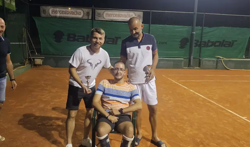 FOTO - Završen 12. LOVRIN CUP 2024. u organizaciji TK Grude! Bivši trener Dinama Zoran Mamić slavio u paru s Brkićem
