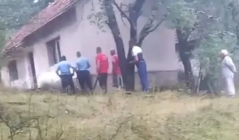 Kraj drame u Hercegovini: Policajci likvidirali migranta koji je pucao iz napuštene kuće