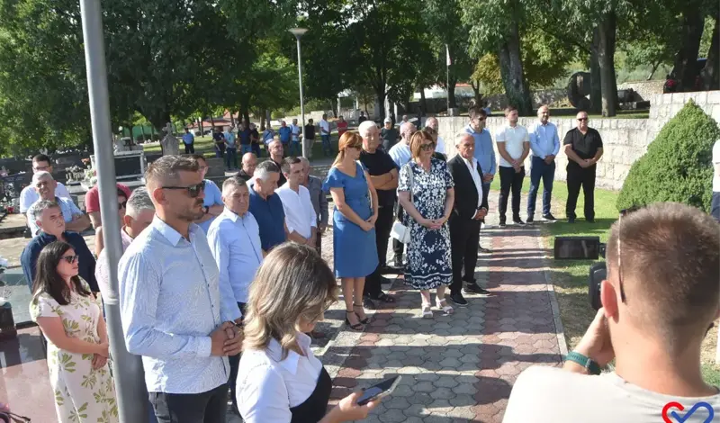 FOTO: Grude obilježile Dan branitelja i Herceg Bosne, čestitku uputio general Ante Gotovina