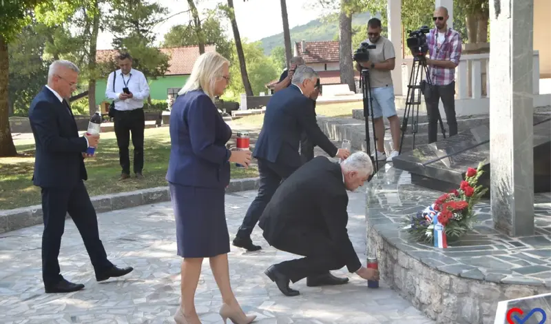 FOTO: Grude obilježile Dan branitelja i Herceg Bosne, čestitku uputio general Ante Gotovina