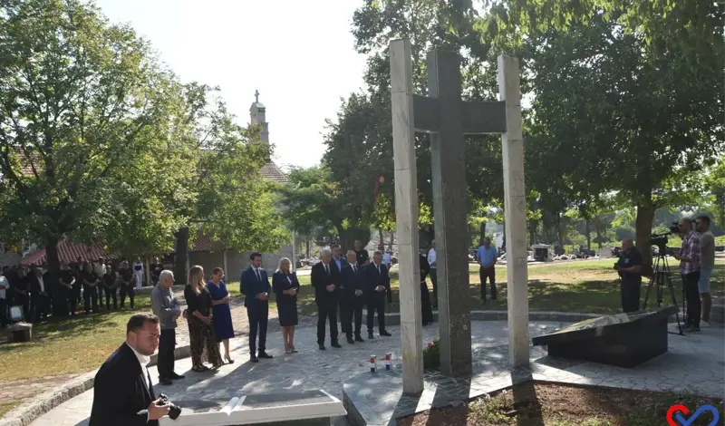 FOTO: Grude obilježile Dan branitelja i Herceg Bosne, čestitku uputio general Ante Gotovina