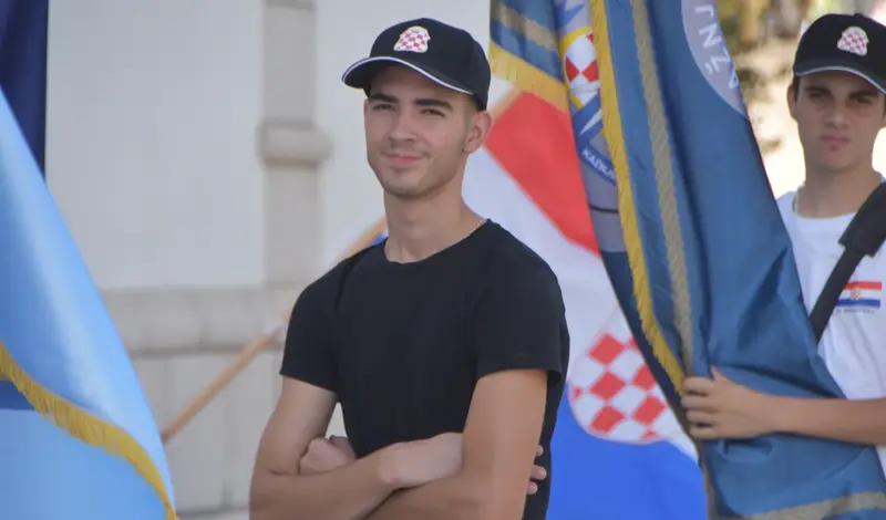 Dobra duša nebu putuje - naš Ante. Barjak si ponio u Gospodinove, rajske dvore