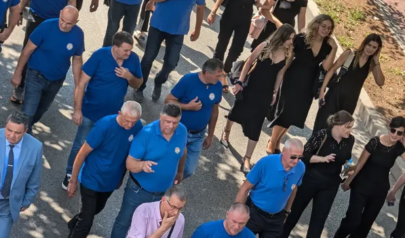 FOTO: Mimohod povodom obljetnice nositelja ratnih odličja HVO-a u Mostaru