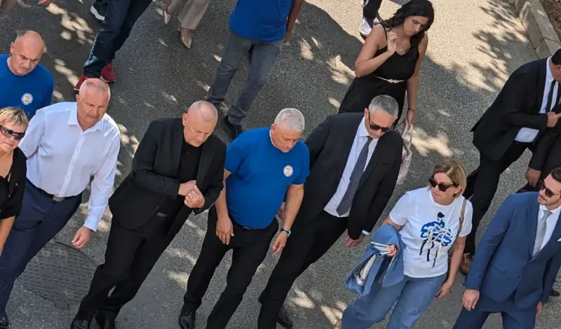 FOTO: Mimohod povodom obljetnice nositelja ratnih odličja HVO-a u Mostaru