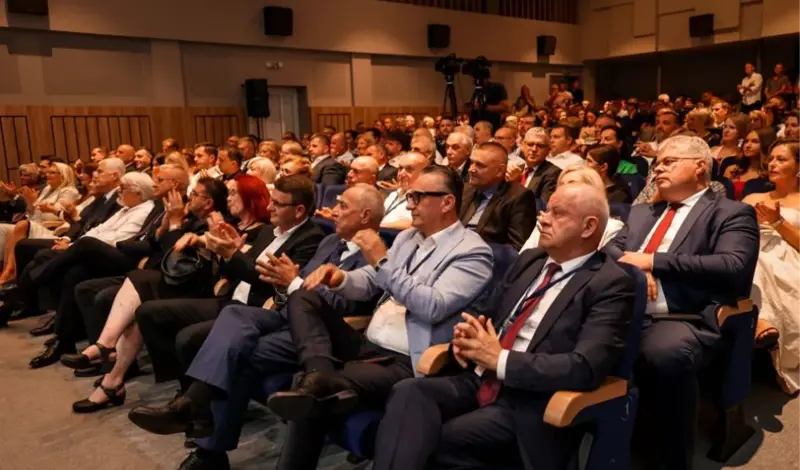 HT Eronet - zlatni sponzor 29. Dana hrvatskoga filma ''Ivo Gregurević'' u Orašju