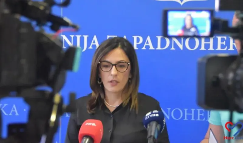 Ministrica Perić: Dragi učenici, uz trud i podršku, svaka prepreka je savladiva!
