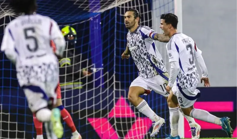 Livaja riješio najveći hrvatski derbi! Hajduk na vrhu HNL-a