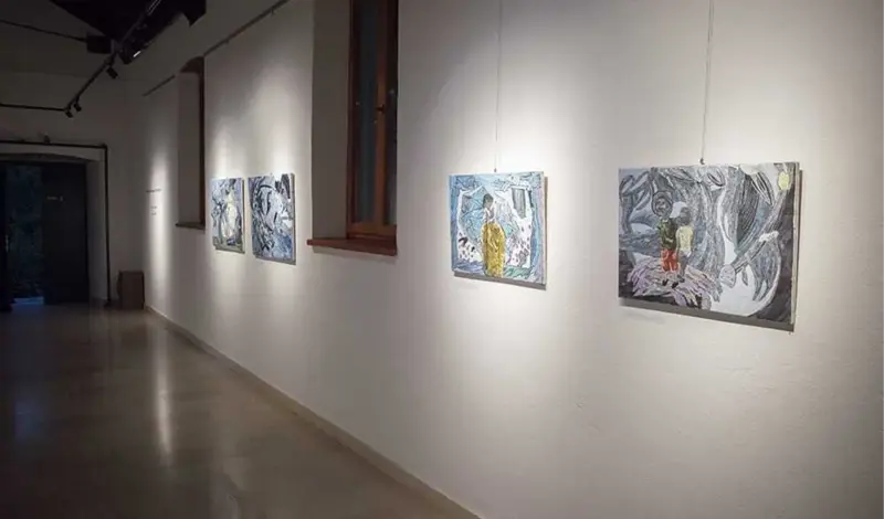FOTO: U Galeriji Kninskog muzeja otvorena izložba slika Andrijane Mlinarević-Cvetković