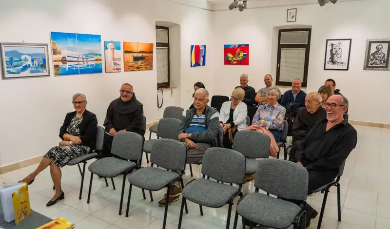 FOTO: U Gorici predstavljene knjige fra Mate Tadića! 'Franjevci se u Hercegovini itekako znaju smijati i šaliti na svoj račun'
