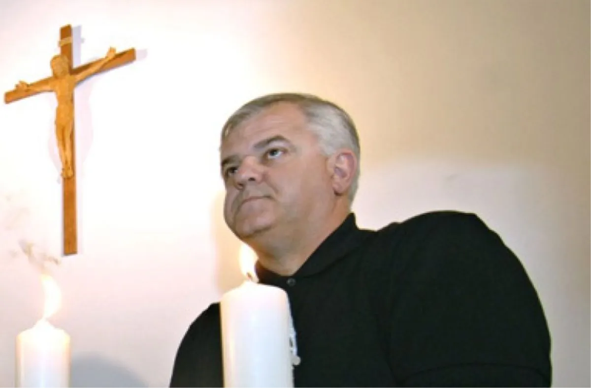 Preminuo je don Vinko Sanader, Ivin brat! Bio je vrijedan svećenik, ali nažalost i sklon aferama