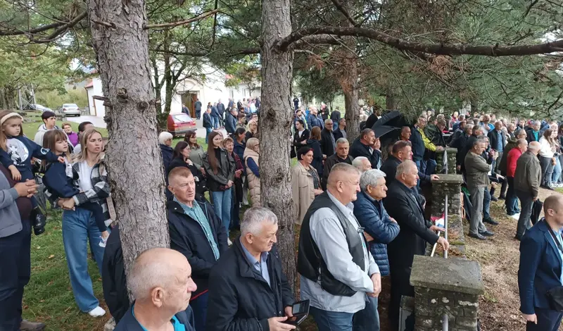 Misom zadušnicom obilježena 31. obljetnica na Vrdima FOTO