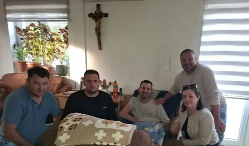 Vodstvo HLU Malič posjetilo obitelj Ćutuk: Grudski lovci još jednom pokazali veliko srce