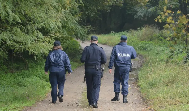 Hercegovačka policija na nogama: Kostur bez glave uz lovačku pušku i nož pronađen u Rami, stanovnici šokirani